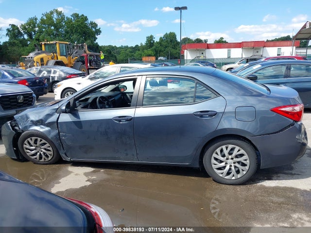 Toyota COROLLA LE 2017 2T1BURHE6HC942895 Image 13