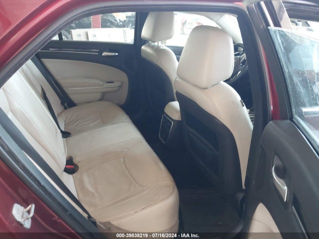 Chrysler 300 Anniversary Edition 2016 2C3CCAAG1GH141868 Image 8