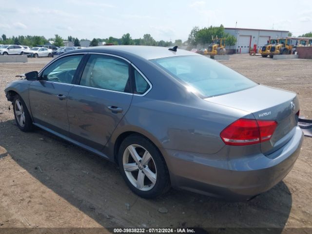 1VWAT7A38FC114183 Volkswagen Passat 1.8t Limited Edition