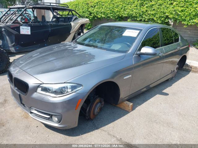 WBA5A5C50FD516266 BMW 5 Series 528i