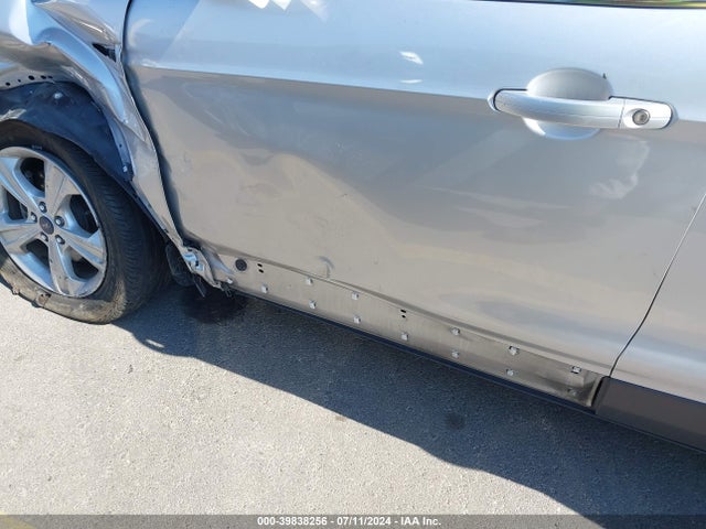 Ford ESCAPE SE 2015 1FMCU0GX5FUA43797 Image 6
