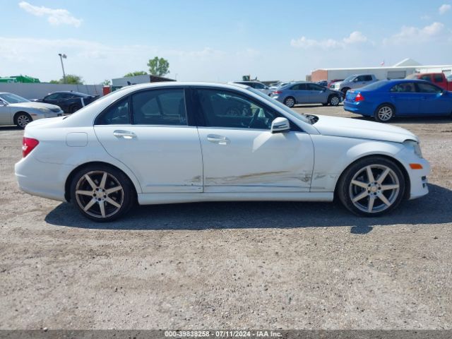 WDDGF4HB8EG237818 Mercedes-Benz C 250 Luxury/sport