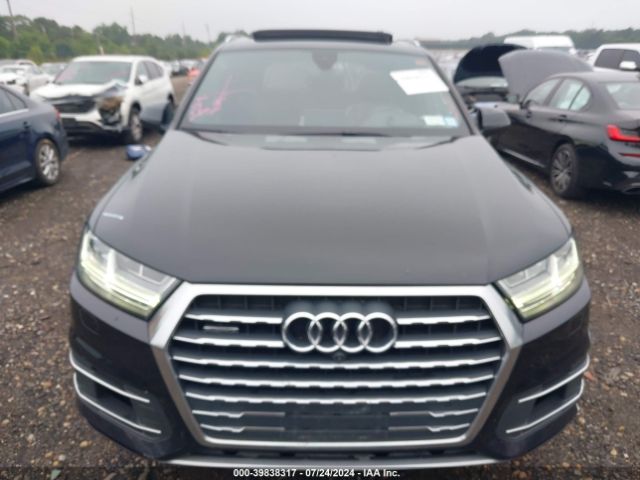 WA1LAAF77HD017218 Audi Q7 3.0t Premium