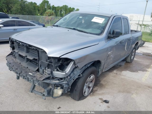 1C6RR7FG4KS636302 RAM 1500 Classic Express Quad Cab 4x4 6'4 Box