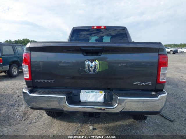 3C6UR5DL8RG286222 RAM 2500 Big Horn