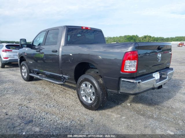 3C6UR5DL8RG286222 RAM 2500 Big Horn