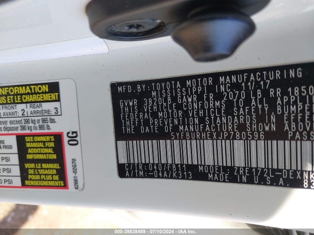Toyota COROLLA LE 2018 5YFBURHEXJP780596 Image 9
