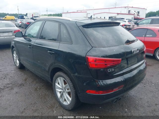 WA1ECCFS3HR015648 Audi Q3 2.0t Premium