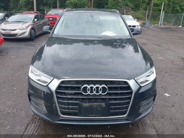 WA1ECCFS3HR015648 Audi Q3 2.0t Premium