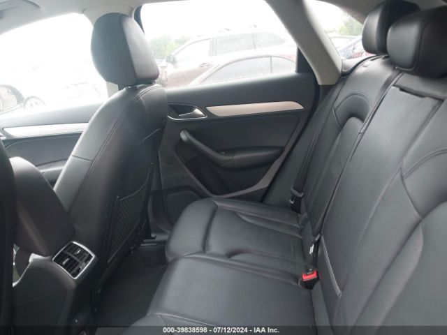 WA1ECCFS3HR015648 Audi Q3 2.0t Premium