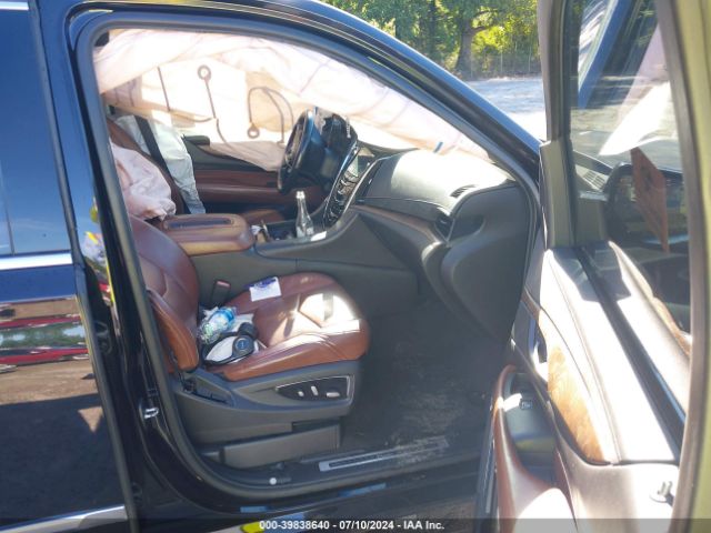 1GYS4JKJ8FR216153 Cadillac Escalade Esv Premium