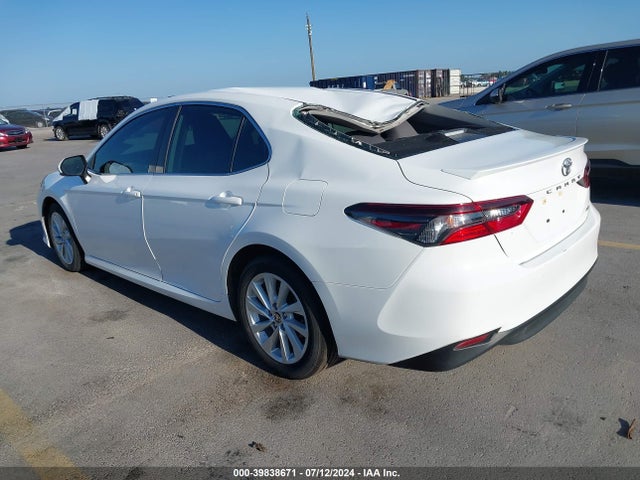 Toyota CAMRY LE 2022 4T1C11AK0NU049579 Image 3