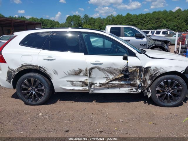 YV4L12RL9R1775582 Volvo Xc60 B5 Plus Dark Theme