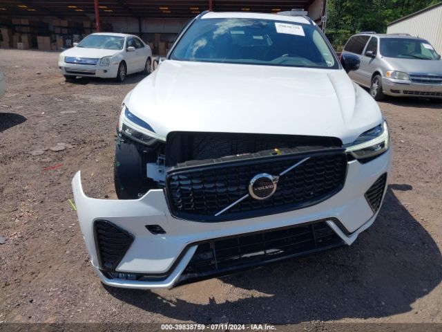 YV4L12RL9R1775582 Volvo Xc60 B5 Plus Dark Theme