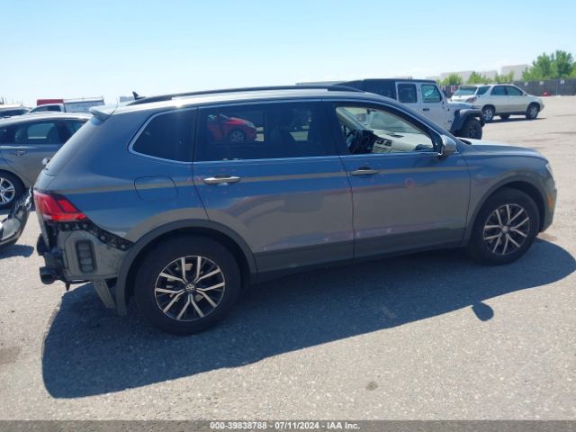 3VV2B7AX3KM143968 Volkswagen Tiguan 2.0t Se/2.0t Sel/2.0t Sel R-line/2.0t Sel R-line Black