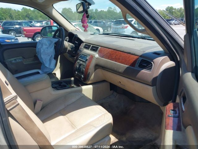1GNSCBE06ER196976 Chevrolet Tahoe Lt