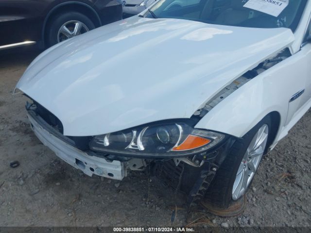 SAJWA0ES0EPU21685 Jaguar Xf I4 T