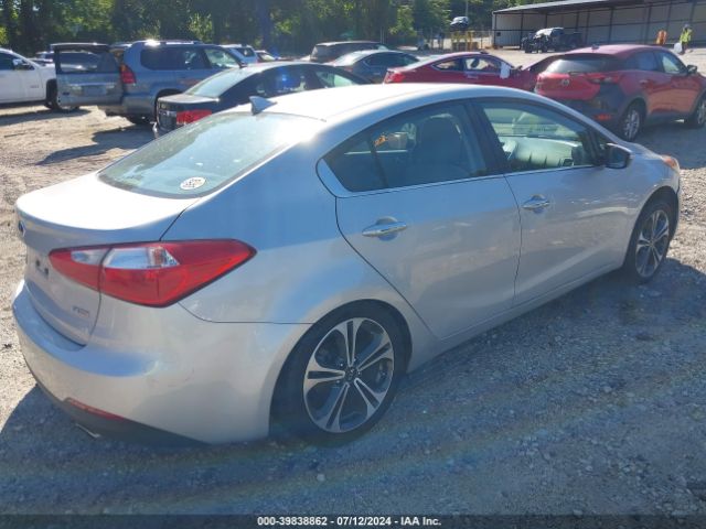 KNAFZ4A85G5455691 KIA FORTE EX