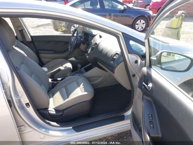 KNAFZ4A85G5455691 KIA FORTE EX