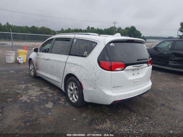 2C4RC1EG4JR111507 Chrysler Pacifica Touring L Plus