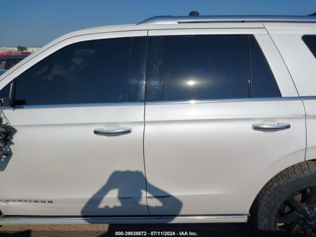 1FMJU1LT8JEA43635 Ford Expedition Platinum