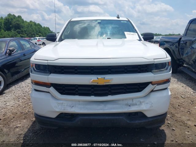 1GCRCPEC2JZ363987 Chevrolet Silverado 1500 Custom