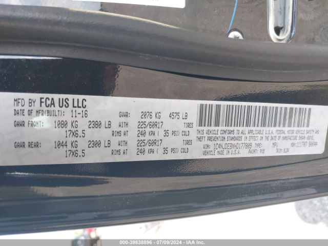 1C4NJDEBXHD177809 Jeep Compass High Altitude 4x4