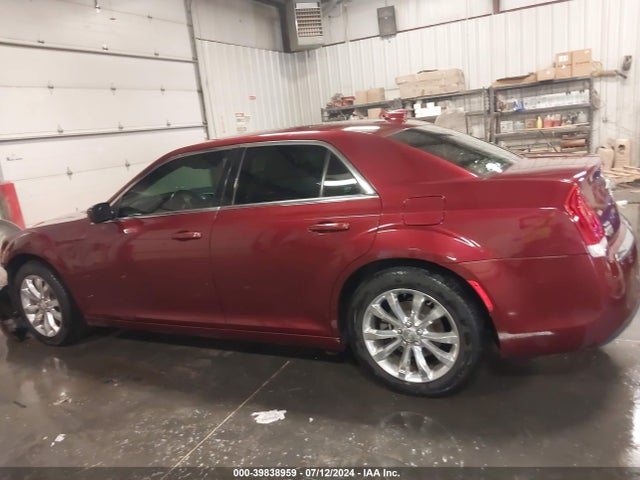 Chrysler 300 Touring L Awd 2018 2C3CCARG9JH228980 Image 14