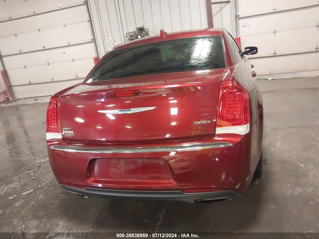 Chrysler 300 Touring L Awd 2018 2C3CCARG9JH228980 Image 16