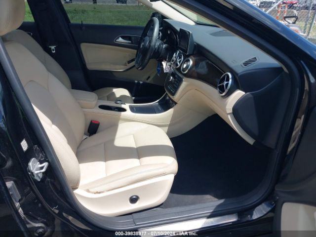 WDCTG4GB1FJ174812 Mercedes-Benz Gla 250 4matic