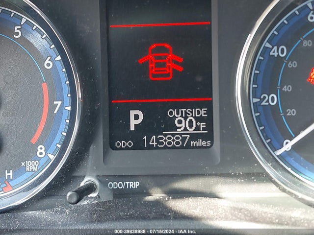 Toyota COROLLA LE 2018 2T1BURHEXJC969023 Image 14