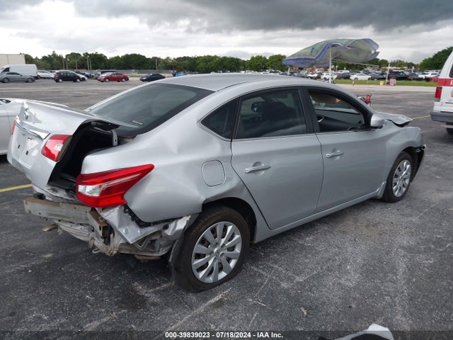 Nissan SENTRA S 2017 3N1AB7AP2HY314174 Image 4