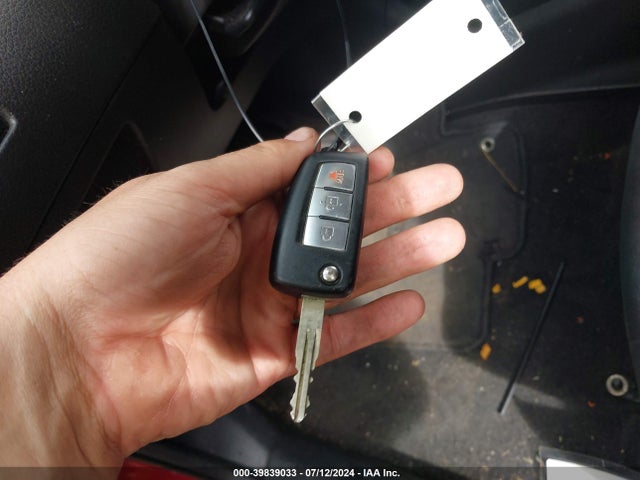 JN8AT2MV4GW145860 Nissan ROGUE S