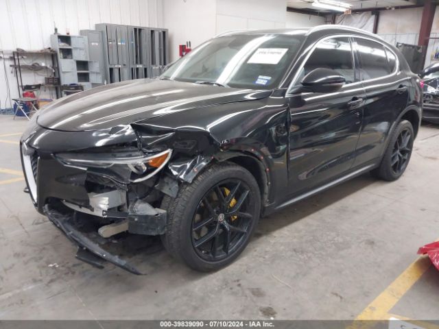 ZASFAKAN2J7B73256 Alfa Romeo Stelvio Awd