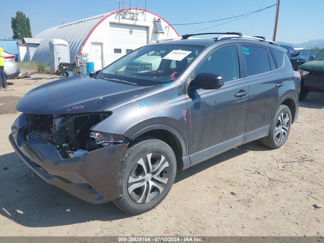 Toyota RAV4 LE 2016 JTMBFREV6GD188980 Image 2