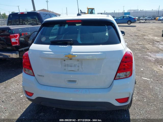 3GNCJKSB4KL226446 Chevrolet TRAX LS