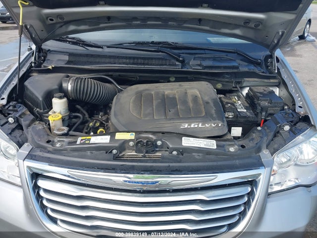 2C4RC1BG4FR674892 Chrysler Town & Country Touring