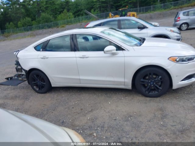 3FA6P0HD1JR255003 Ford FUSION SE