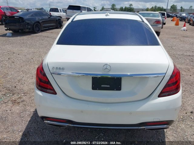 WDDUG8DBXJA400401 Mercedes-Benz S 560