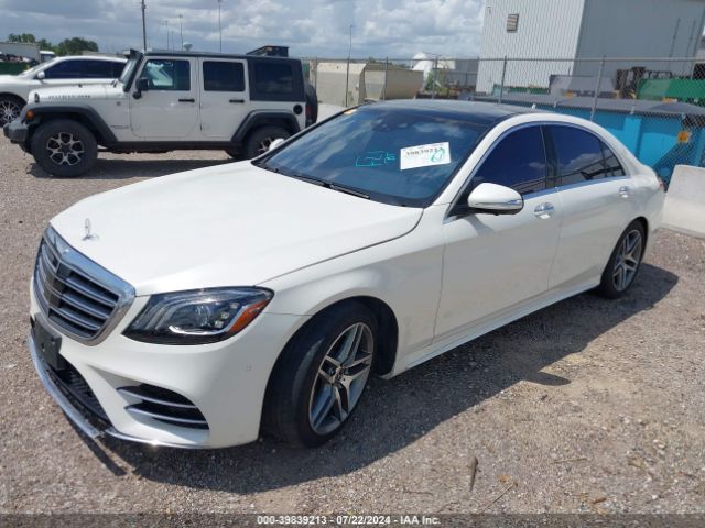 WDDUG8DBXJA400401 Mercedes-Benz S 560