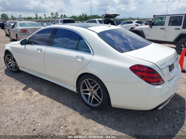 WDDUG8DBXJA400401 Mercedes-Benz S 560