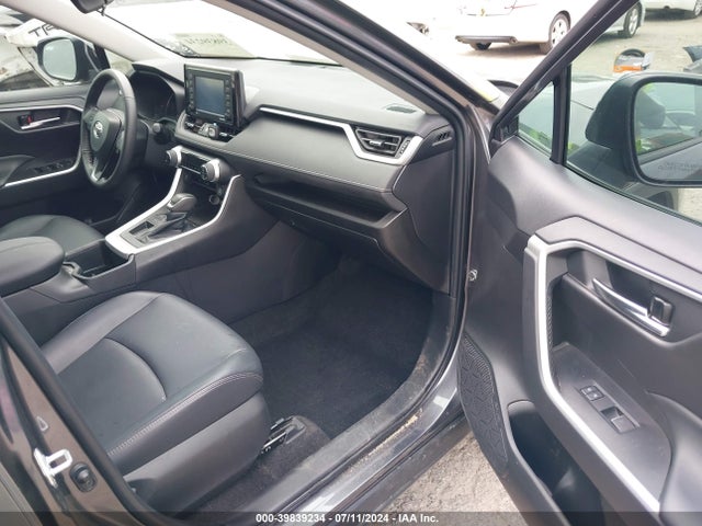 Toyota Rav4 Xle Premium 2022 2T3C1RFV9NC198499 Image 5