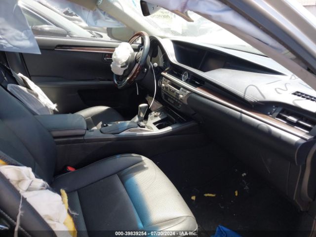 58ABK1GG1GU005517 Lexus ES 350