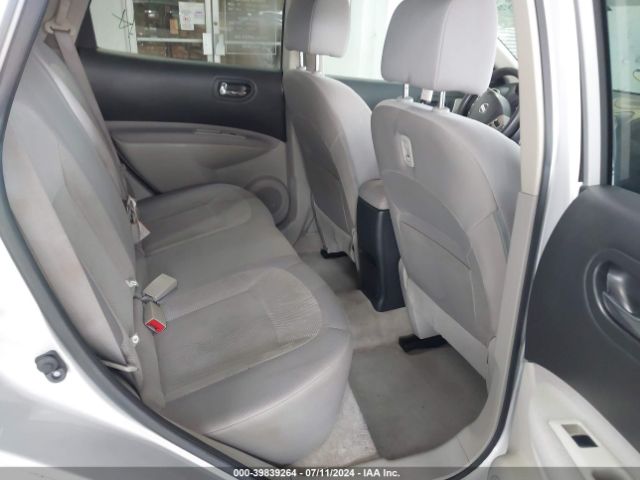 JN8AS5MT8FW669479 Nissan Rogue Select S