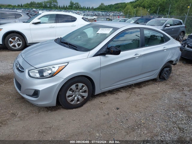 Hyundai ACCENT SE 2017 KMHCT4AE6HU188822 Image 2