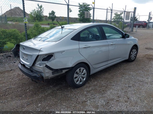 Hyundai ACCENT SE 2017 KMHCT4AE6HU188822 Image 4