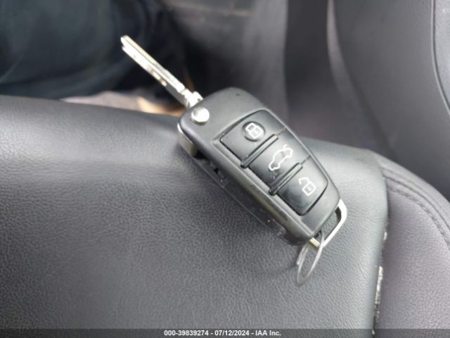 WA1BECF39K1084887 Audi Q3 2.0t Premium