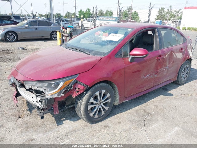 Toyota Corolla Hybrid Le 2022 JTDEAMDE1NJ058975 Image 2