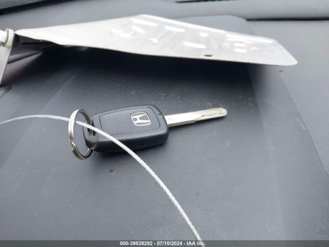 2HGFC2F68LH588773 Honda Civic Lx