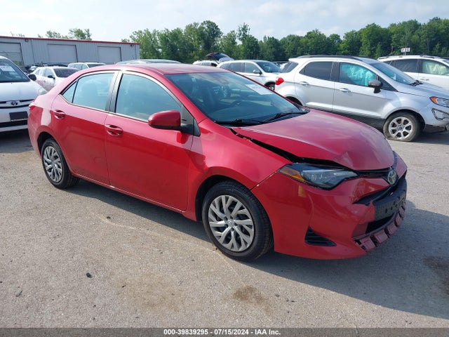 Toyota COROLLA LE 2019 2T1BURHE0KC148417 Image 1